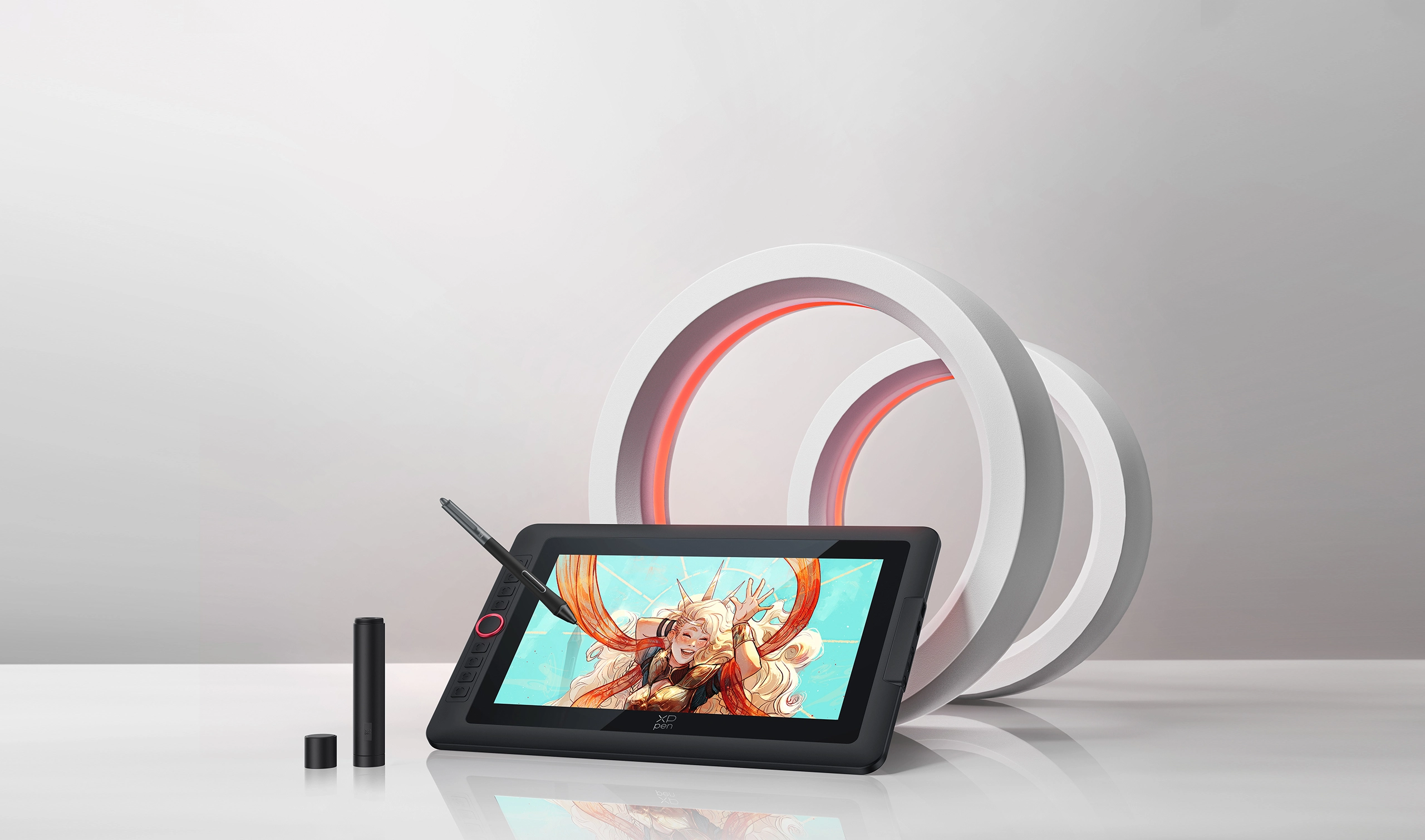 XPPen Artist 13.3 Pro V2 avec son écran de 13,3 pouces, sa molette rouge et son stylet.